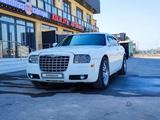 Chrysler 300C 2007 года за 4 500 000 тг. в Алматы – фото 3