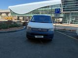 Volkswagen Transporter 2006 года за 4 289 000 тг. в Астана