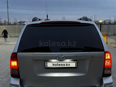 Kia Carnival 2007 года за 7 000 000 тг. в Атырау – фото 7