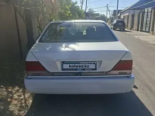 Mercedes-Benz S 300