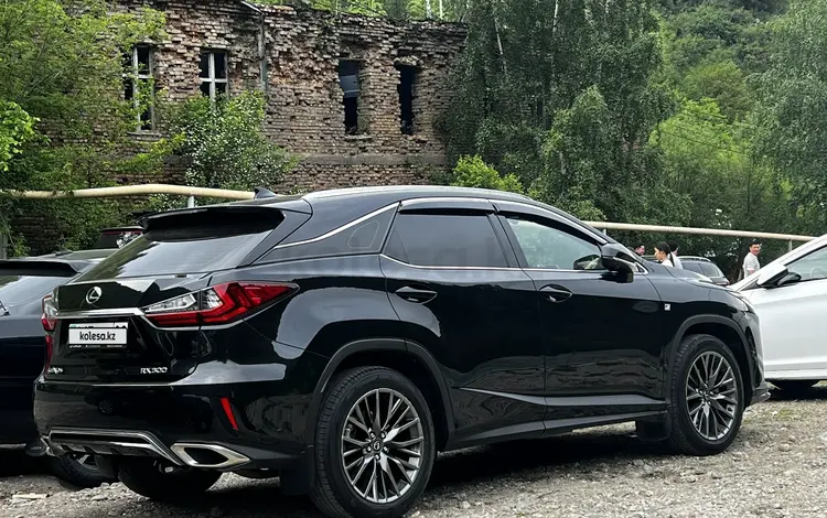 Lexus RX 300 2018 годаүшін22 500 000 тг. в Алматы