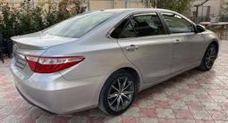 Toyota Camry 2017 года за 8 500 000 тг. в Жанаозен – фото 5