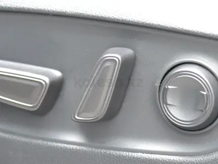 Toyota RAV4 Luxe 2020 года за 14 000 000 тг. в Шымкент – фото 23