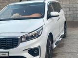 Kia Carnival 2018 годаүшін9 800 000 тг. в Алматы – фото 2