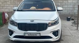 Kia Carnival 2018 года за 9 200 000 тг. в Алматы