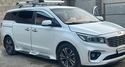 Kia Carnival 2018 года за 9 200 000 тг. в Алматы – фото 3