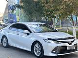 Toyota Camry 2021 года за 14 500 000 тг. в Семей – фото 4