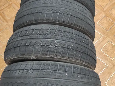 Bridgestone Blizzak шины за 13 000 тг. в Алматы – фото 3