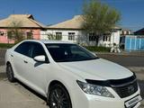 Toyota Camry 2014 года за 12 000 000 тг. в Туркестан – фото 2