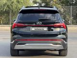 Hyundai Santa Fe 2022 года за 18 200 000 тг. в Шымкент – фото 3