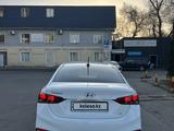 Hyundai Accent 2018 года за 6 900 000 тг. в Алматы – фото 4