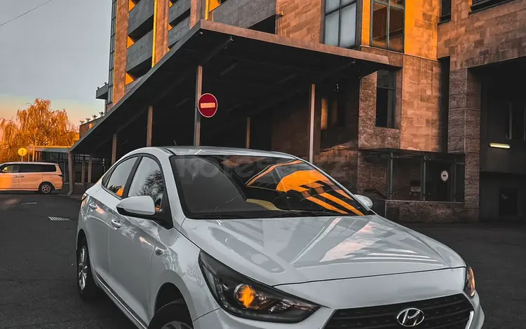 Hyundai Accent 2018 года за 6 900 000 тг. в Алматы