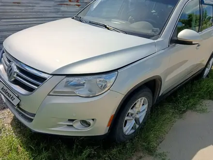 Volkswagen Tiguan 2008 года за 4 500 000 тг. в Затобольск