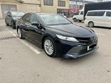 Toyota Camry 2019 года за 13 259 000 тг. в Алматы – фото 3