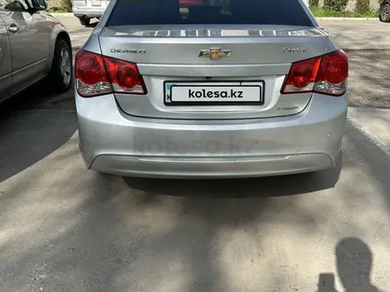 Chevrolet Cruze 2014 года за 6 200 000 тг. в Алматы – фото 2