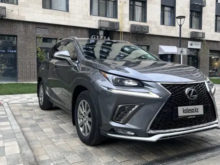 Lexus NX 200t 2015 года за 11 350 000 тг. в Атырау – фото 2