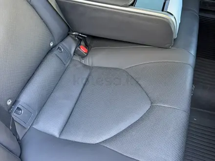 Toyota Camry 2021 года за 15 800 000 тг. в Шымкент – фото 9