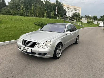 Mercedes-Benz E 320 2002 года за 7 300 000 тг. в Алматы