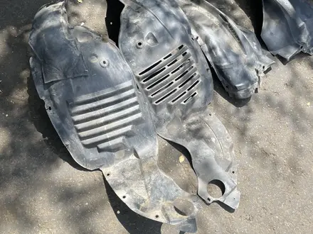 Подкрылок за 25 000 тг. в Алматы – фото 2