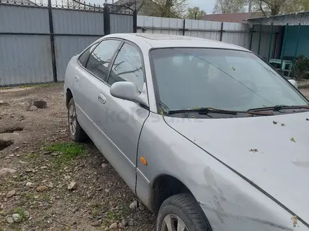 Mazda 626 1992 года за 1 000 000 тг. в Усть-Каменогорск – фото 2