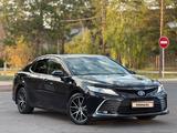 Toyota Camry 2023 года за 14 900 000 тг. в Павлодар