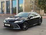 Toyota Camry 2023 года за 14 900 000 тг. в Павлодар – фото 5
