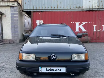 Volkswagen Passat 1992 года за 1 650 000 тг. в Тараз – фото 2