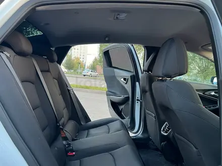 Chevrolet Malibu 2021 года за 7 900 000 тг. в Алматы – фото 11
