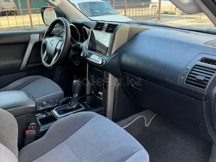 Toyota Land Cruiser Prado 2012 года за 13 900 000 тг. в Актобе – фото 10