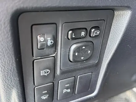 Toyota Land Cruiser Prado 2012 года за 13 900 000 тг. в Актобе – фото 13