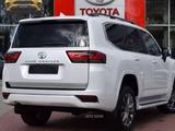 Toyota Land Cruiser 2024 года за 60 500 000 тг. в Алматы – фото 5
