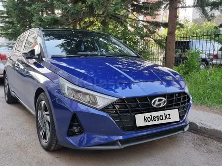 Hyundai i20 2023 года за 6 900 000 тг. в Усть-Каменогорск – фото 2