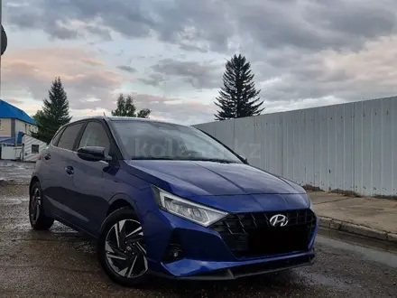 Hyundai i20 2023 года за 6 900 000 тг. в Усть-Каменогорск – фото 5