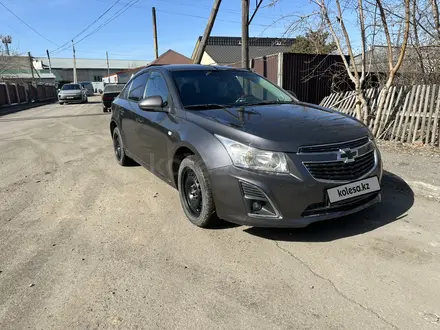 Chevrolet Cruze 2013 года за 2 950 000 тг. в Астана – фото 2