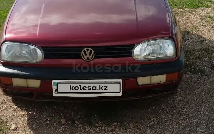 Volkswagen Golf 1993 годаfor1 000 000 тг. в Кокшетау