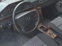 Mercedes-Benz E 230 1990 годаүшін1 300 000 тг. в Шымкент