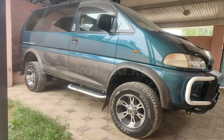 Mitsubishi Delica 1996 года за 5 000 000 тг. в Алматы
