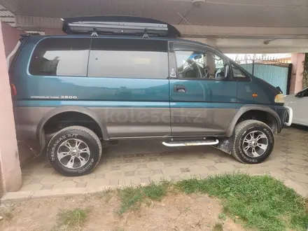 Mitsubishi Delica 1996 года за 5 000 000 тг. в Алматы – фото 2