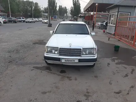 Mercedes-Benz E 230 1991 года за 1 200 000 тг. в Жаркент – фото 6