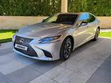 Lexus LS 500 2019 года за 25 000 000 тг. в Алматы