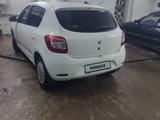 Renault Sandero 2015 года за 3 100 000 тг. в Астана – фото 3