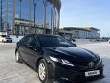 Toyota Camry 2018 года за 11 900 000 тг. в Астана – фото 5