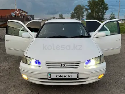 Toyota Camry Gracia 1997 года за 2 800 000 тг. в Курчум – фото 2