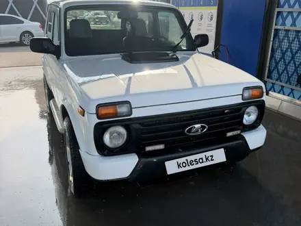 ВАЗ (Lada) Lada 2121 2017 года за 3 600 000 тг. в Алматы – фото 27