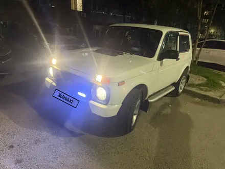 ВАЗ (Lada) Lada 2121 2017 года за 3 600 000 тг. в Алматы – фото 3