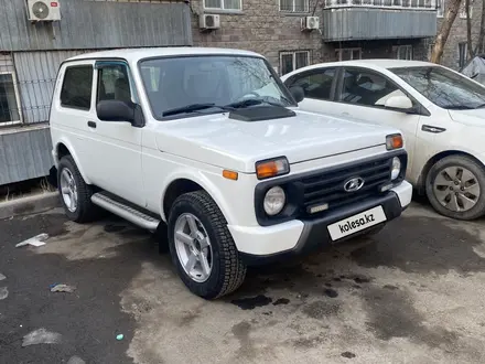ВАЗ (Lada) Lada 2121 2017 года за 3 600 000 тг. в Алматы – фото 32
