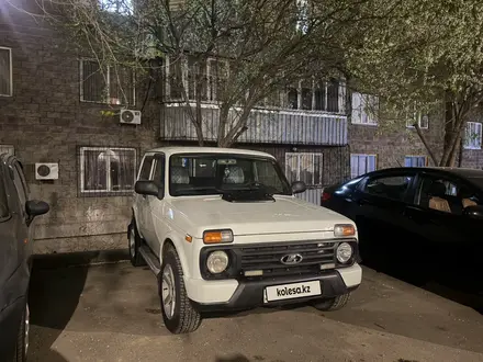 ВАЗ (Lada) Lada 2121 2017 года за 3 600 000 тг. в Алматы – фото 6