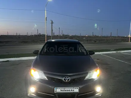 Toyota Camry 2013 года за 8 000 000 тг. в Актау – фото 2