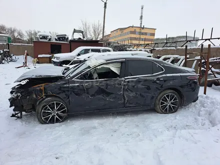 Toyota Camry 2020 года за 3 678 996 тг. в Караганда – фото 3