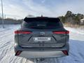 Toyota Highlander 2023 года за 32 000 000 тг. в Астана – фото 5